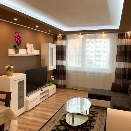 Tt11 Apartment Trnava