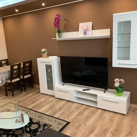 Apartment Tt11